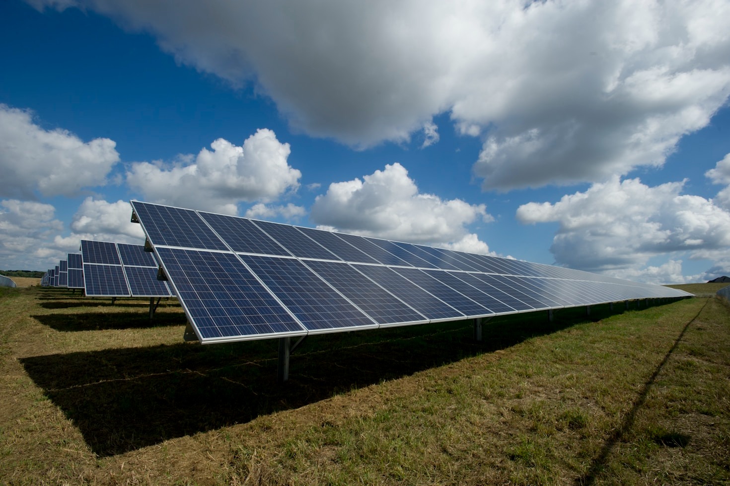 Por Que Escolher Carregadores Elétricos Sustentáveis?